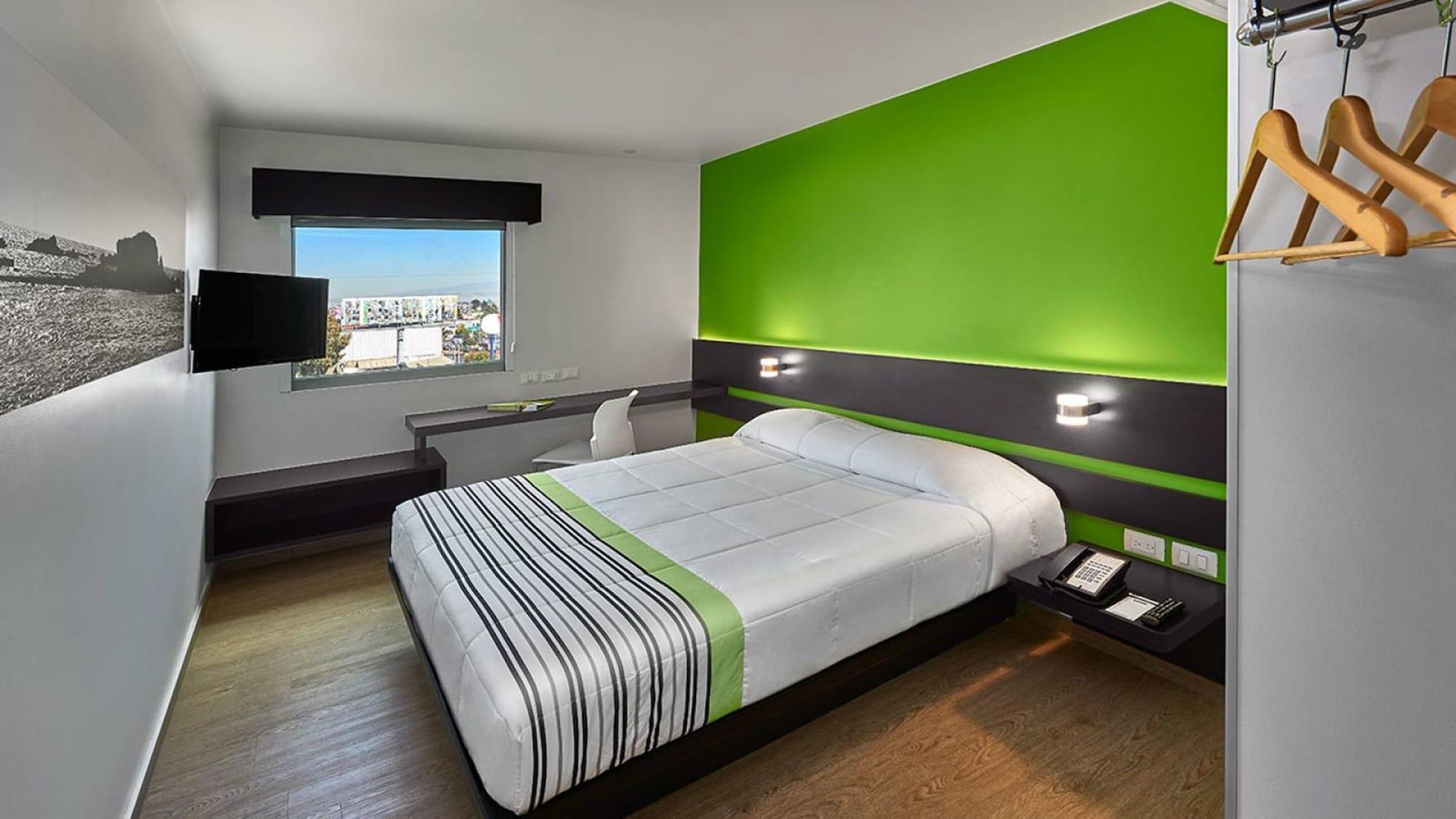 City Express Junior By Marriott Toluca Zona Industrial Exterior foto