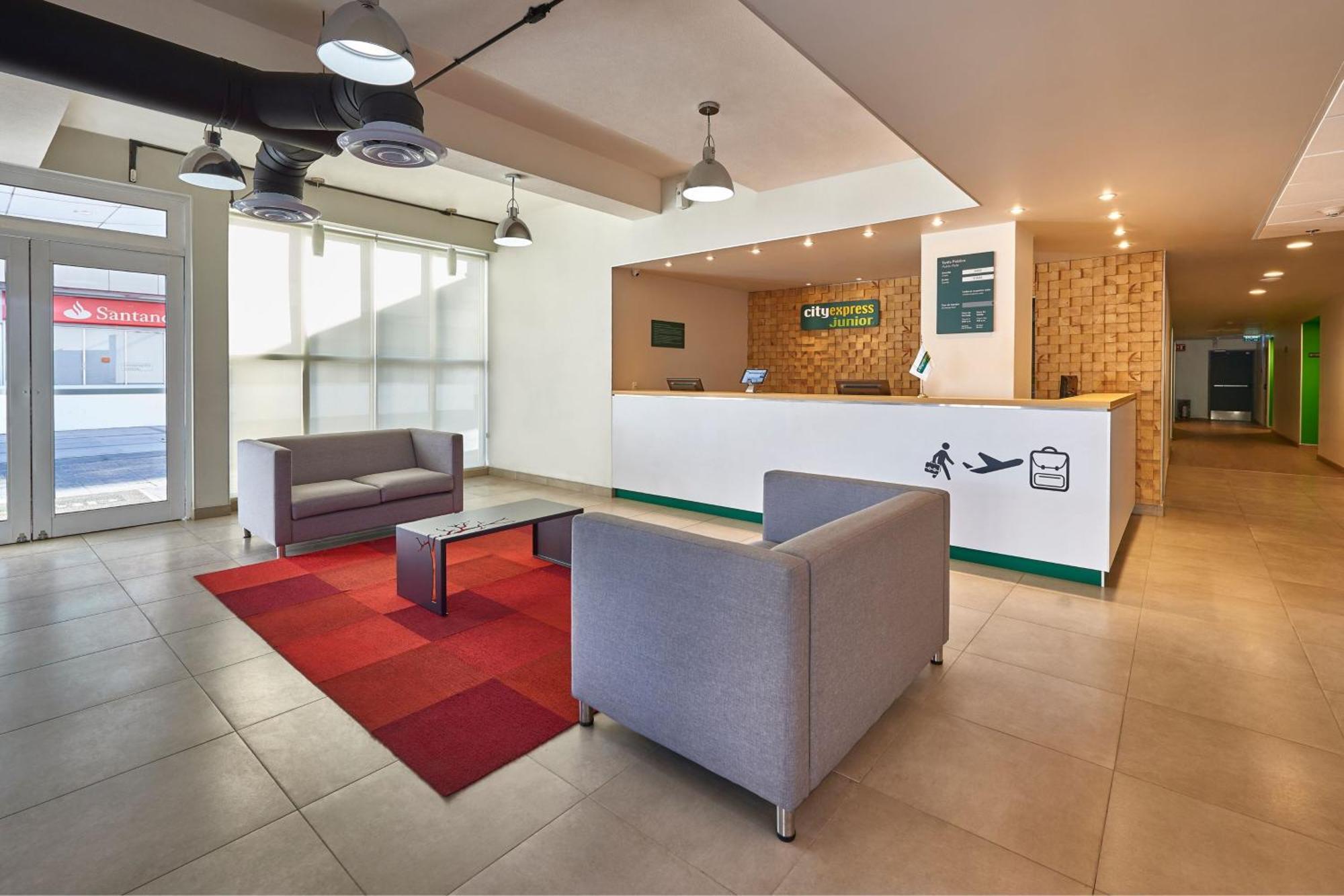 City Express Junior By Marriott Toluca Zona Industrial Exterior foto
