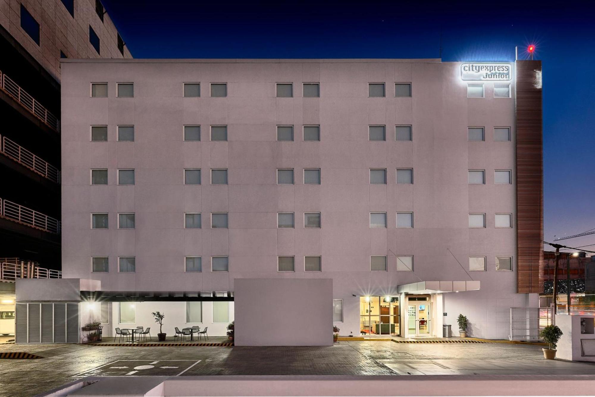 City Express Junior By Marriott Toluca Zona Industrial Exterior foto